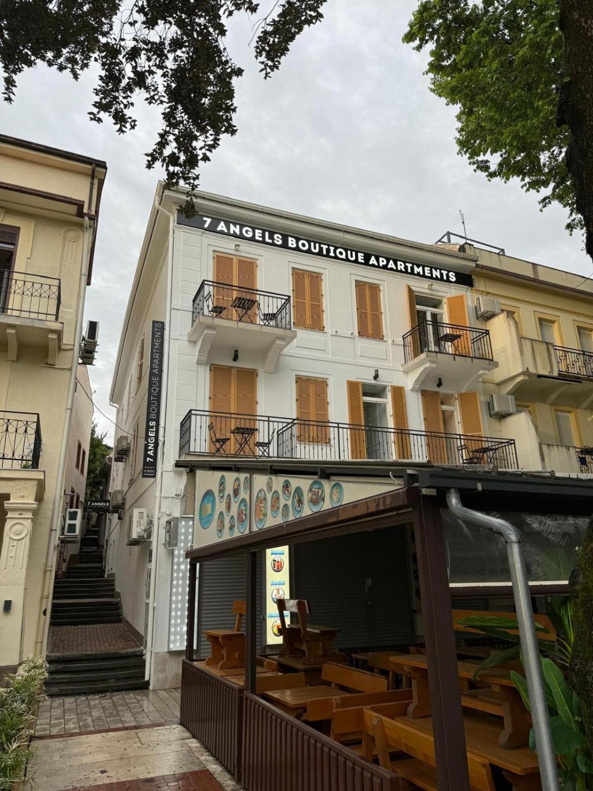 Boutique Apartments "7 Angels" Crikvenica Luaran gambar