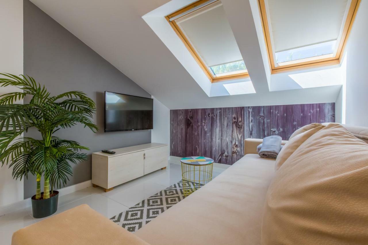 Boutique Apartments "7 Angels" Crikvenica Luaran gambar